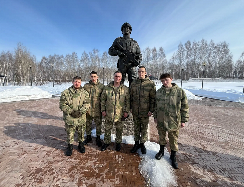 ГОРДОСТЬ ЗА НАШИХ ГЕРОЕВ: «МУЖСКОЙ РАЗГОВОР» В СКФКУИС!