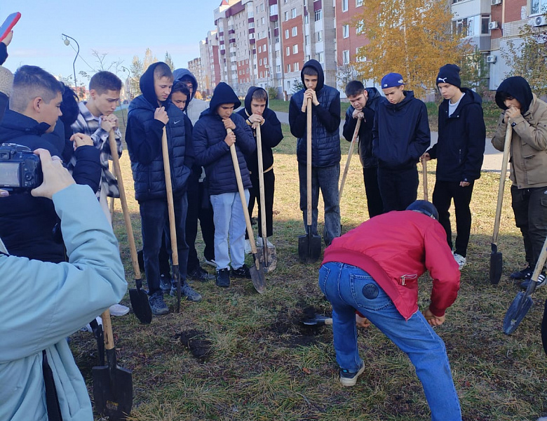 ЖИВОЙ СИМВОЛ НАДЕЖДЫ: КАШТАНЫ ПАМЯТИ И ВЕРЫ В ПРЕДДВЕРИИ ДНЯ РЕСПУБЛИКИ!