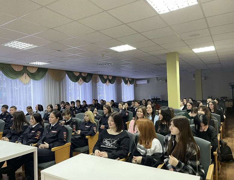 День математики в СКФКУиС: логика, история и вдохновение!